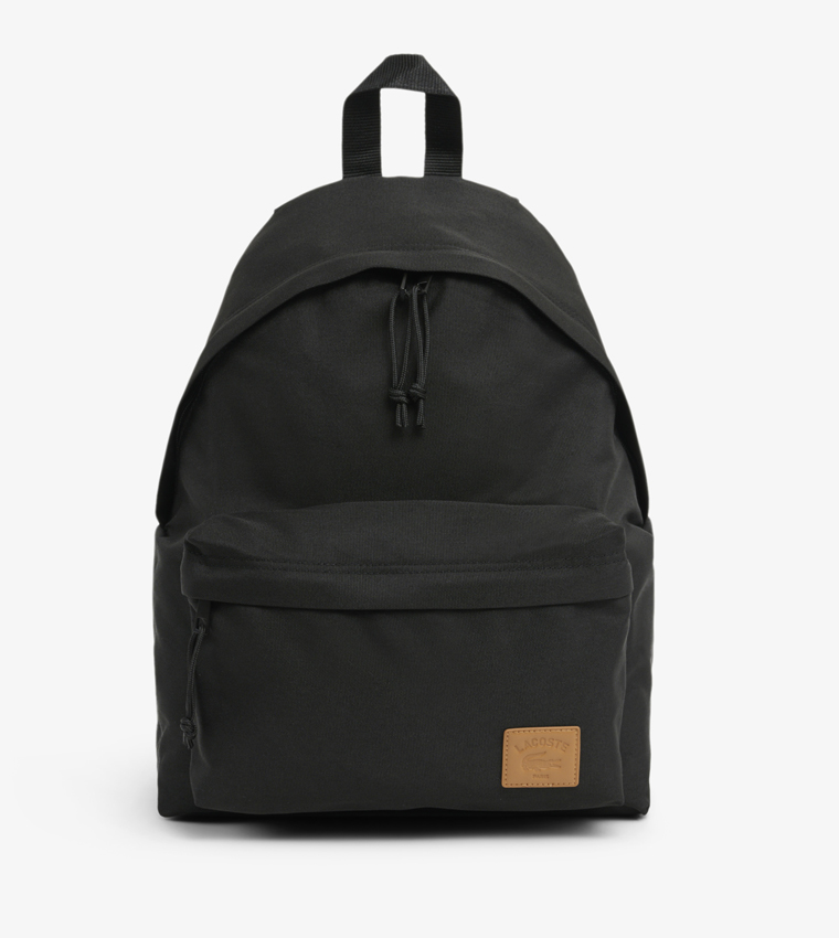 شنطة ظهر بجيب أمامي 