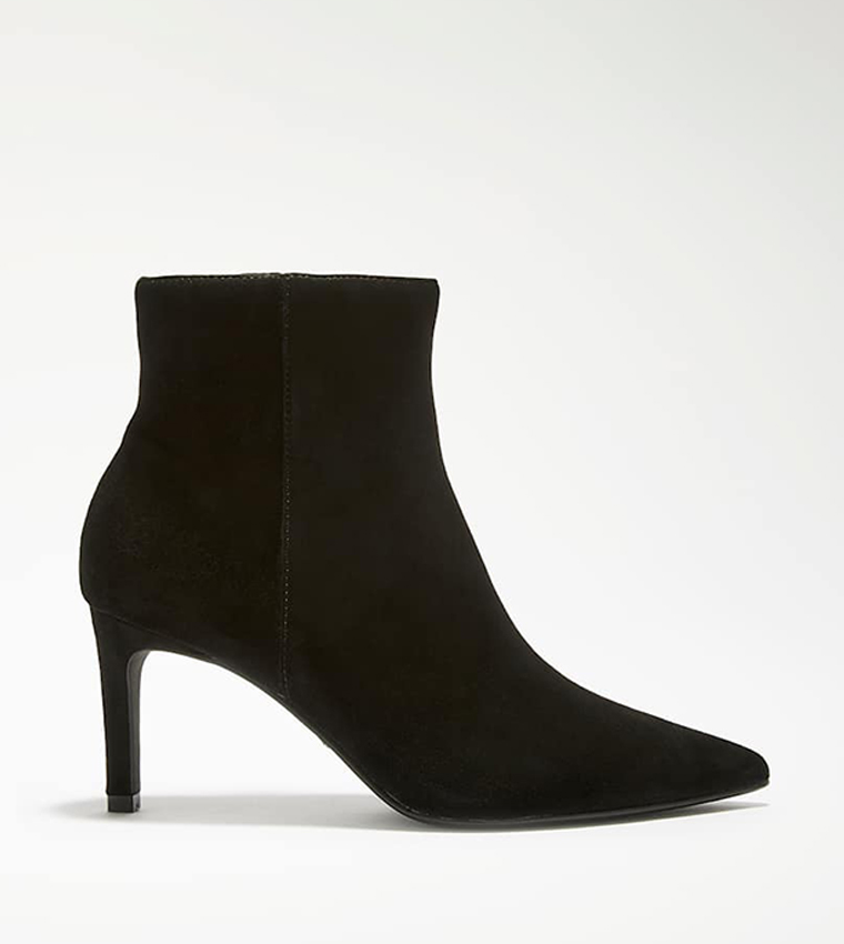 OBSESSIVELY Pointed Toe Ankle Boots