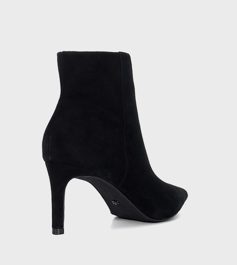OBSESSIVELY Pointed Toe Ankle Boots