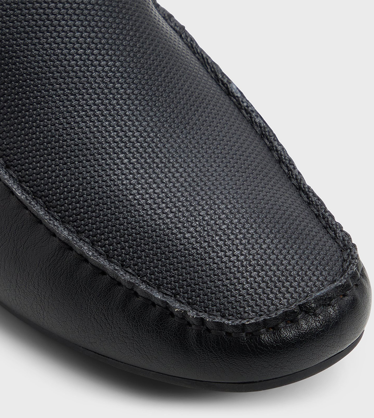 PAGANI Solid Moccasins