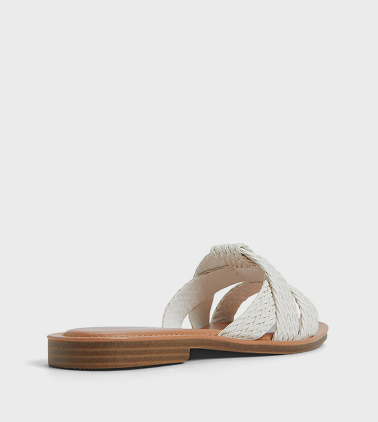 كول ات سبرنج  الصنادل المسطحة - أبيض Flat Sandals