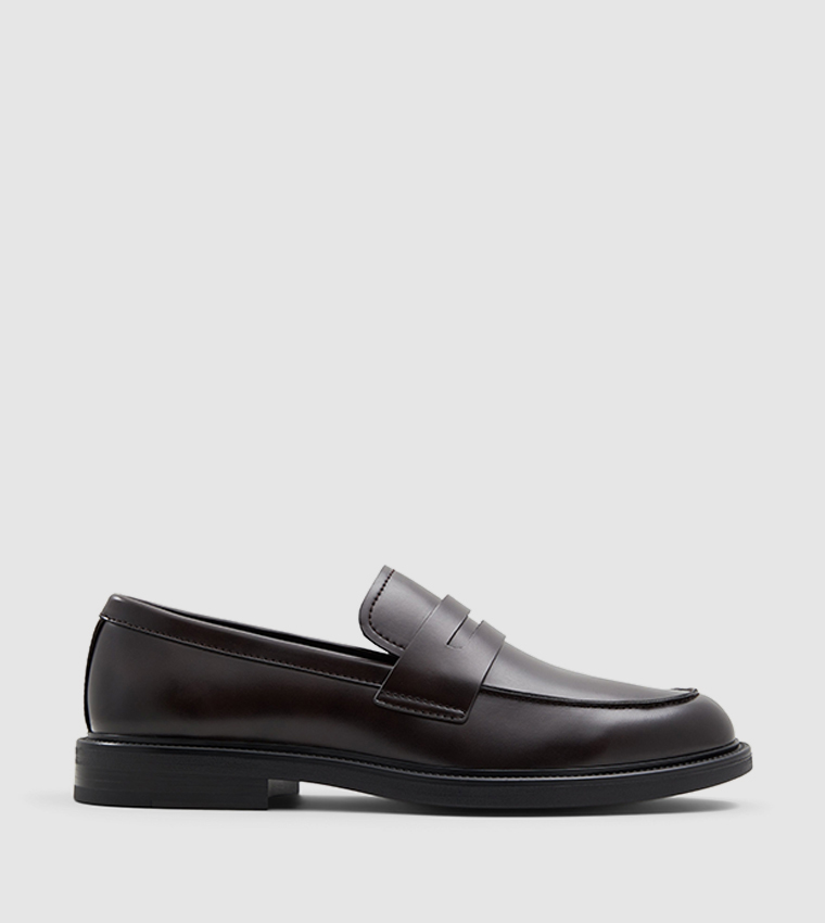 PAYNE Almond Toe Loafers