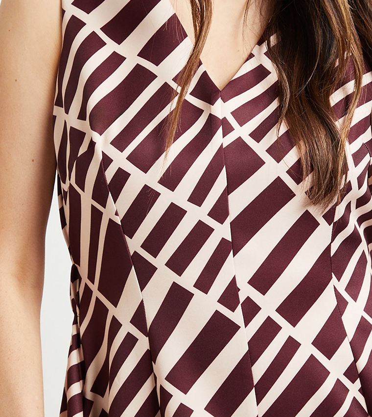 Trapeze Sleeveless Midi Dress