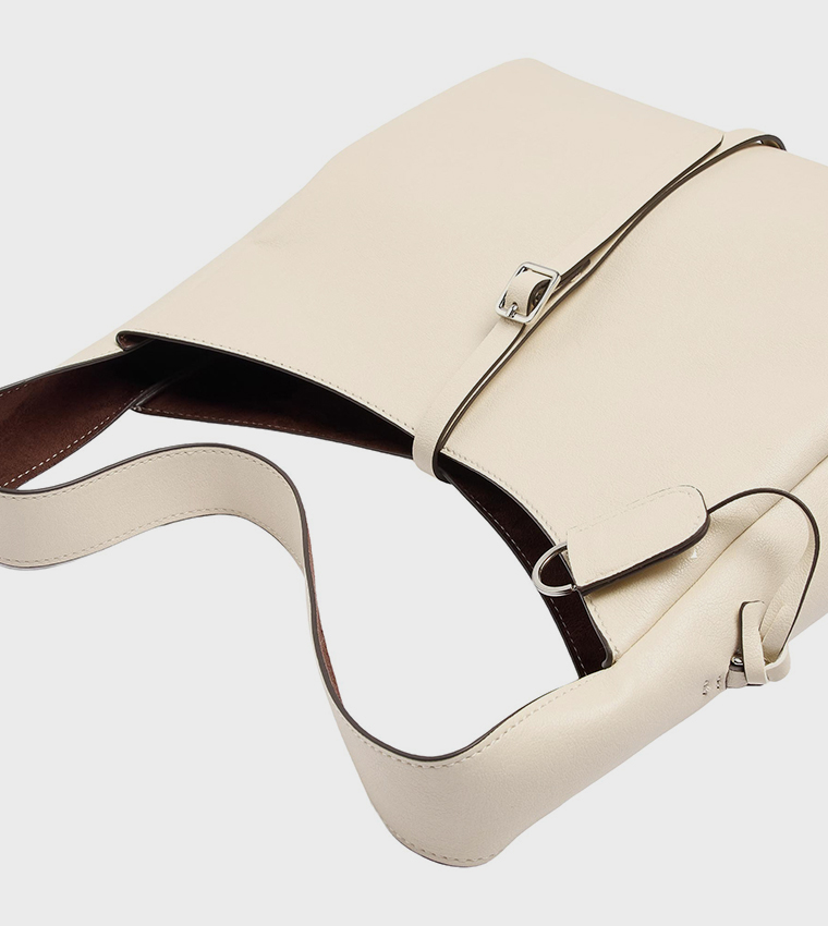 Solid Buckle Detail Shoulder Bag