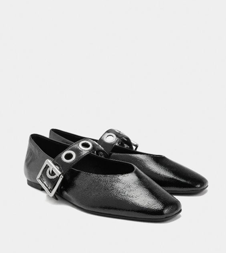 Textured Studs Mary Jane Shoes