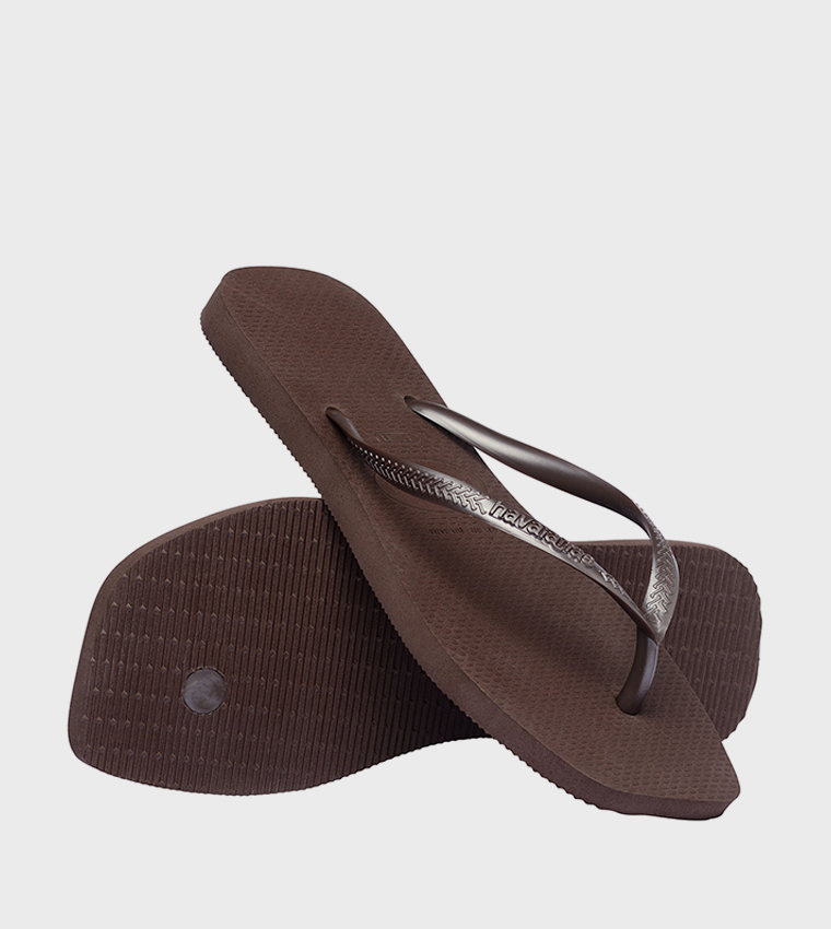 Slim Square Toe Flip-Flops