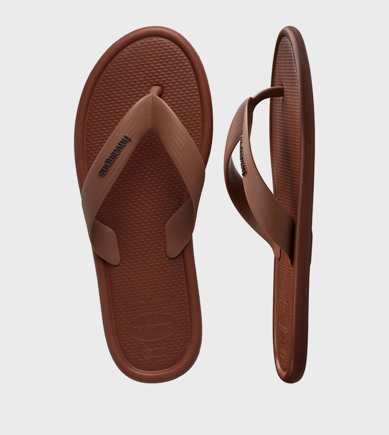 Puffed Up Logo Detail Flip-Flops