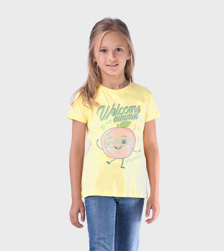 تيشيرت بطبعة غرافيك 