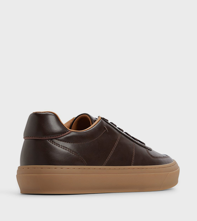 REGUS Lace-Up Sneakers