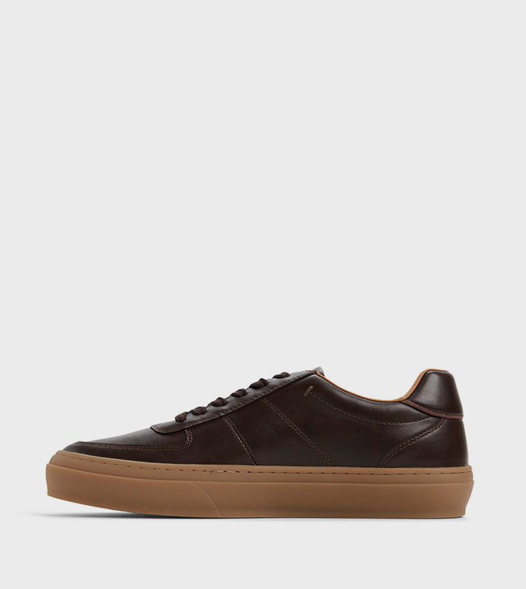 REGUS Lace-Up Sneakers