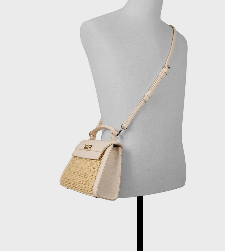 شنطة يد رافيا 