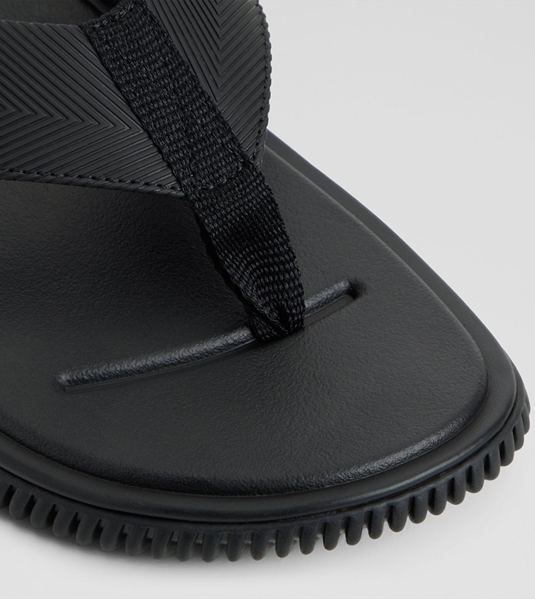 RIPTIDE Solid Open Toe Sandals