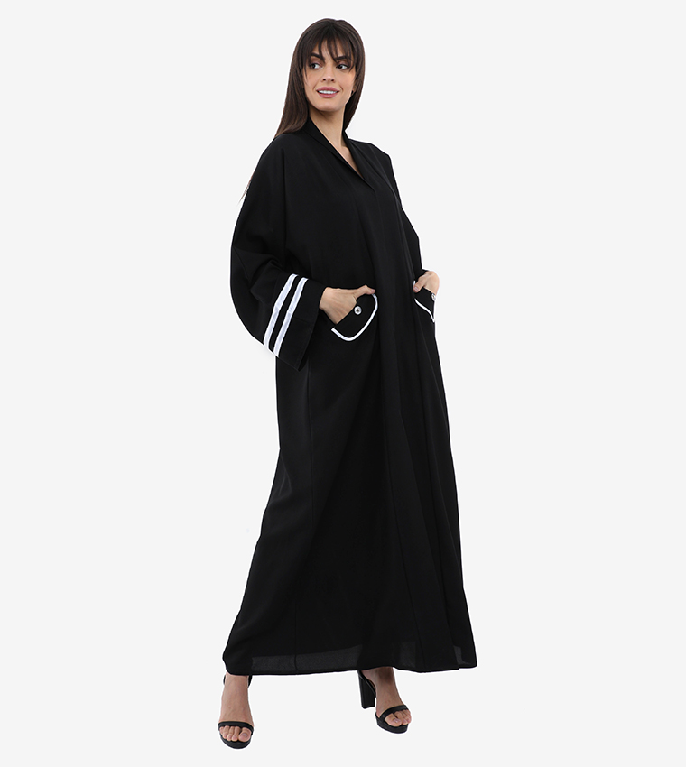 عباية نسائية