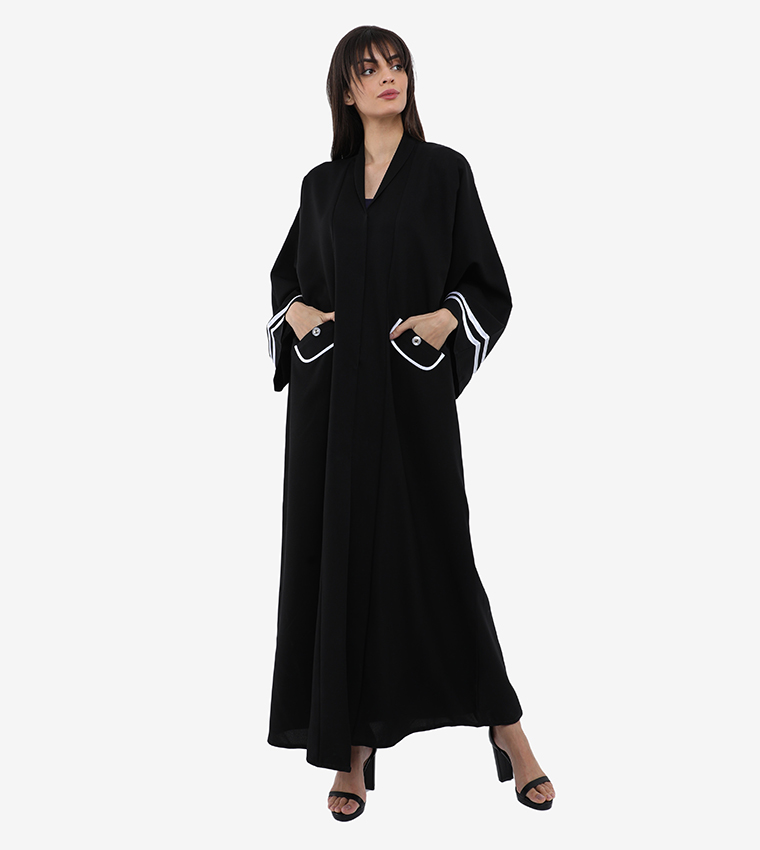 عباية نسائية