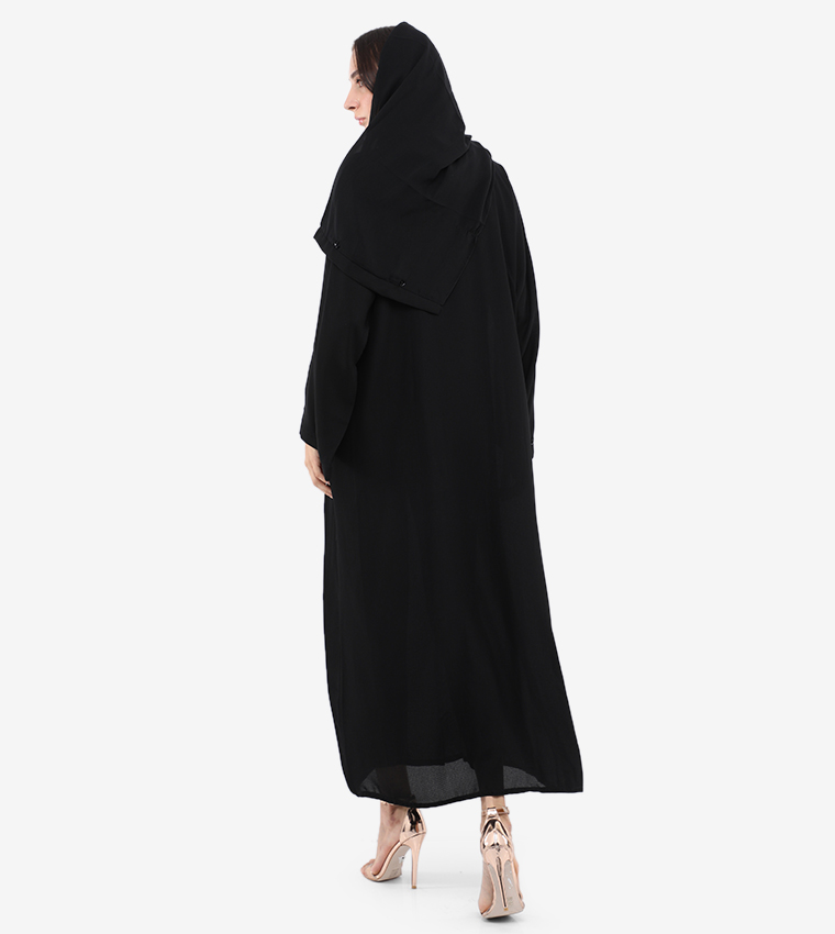  عباية مطرزة 