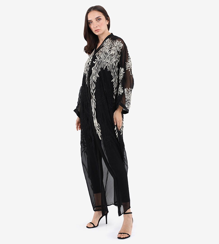 Embroidery V-Neck Long Sleeve Abaya