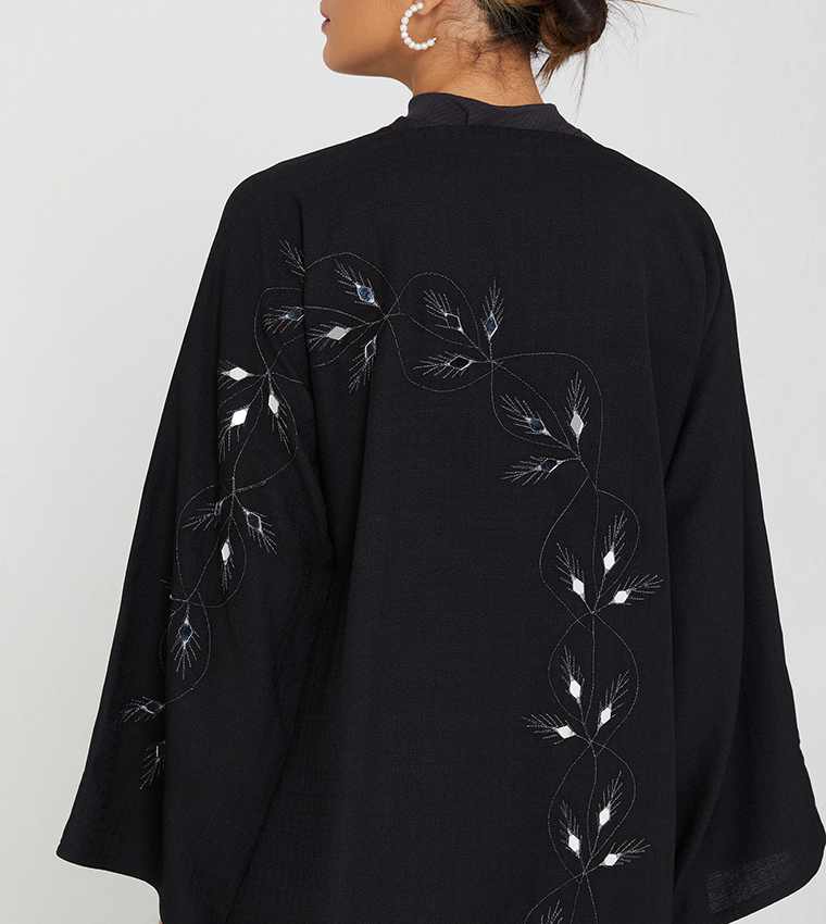 Abaya With Embrodery And With Mirror Pieces On It-Black