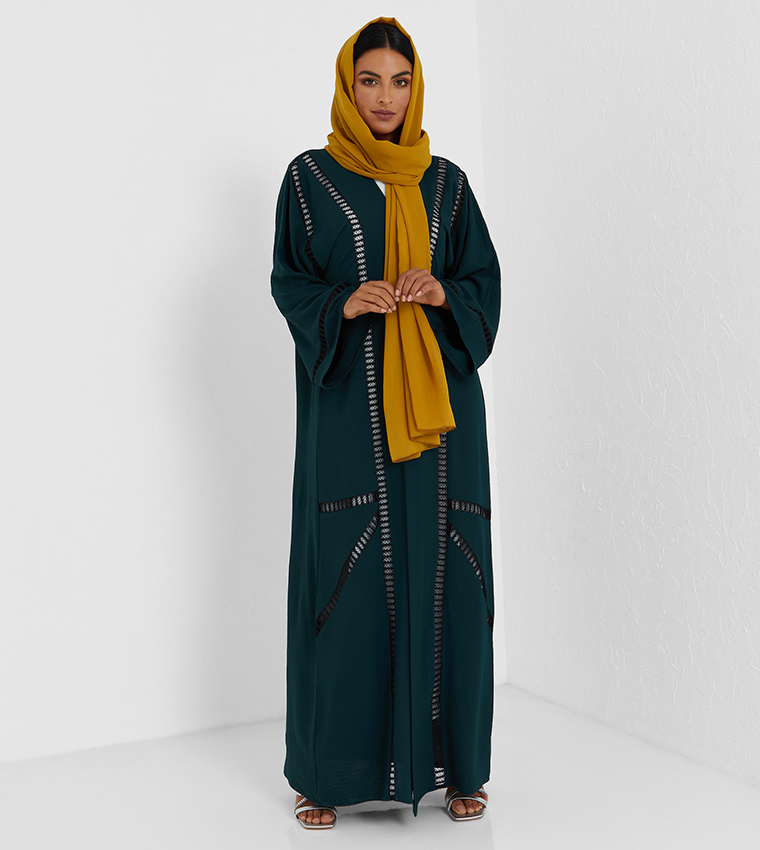 Dark Green Abaya With White Inner Top And Black Laise Design Work 