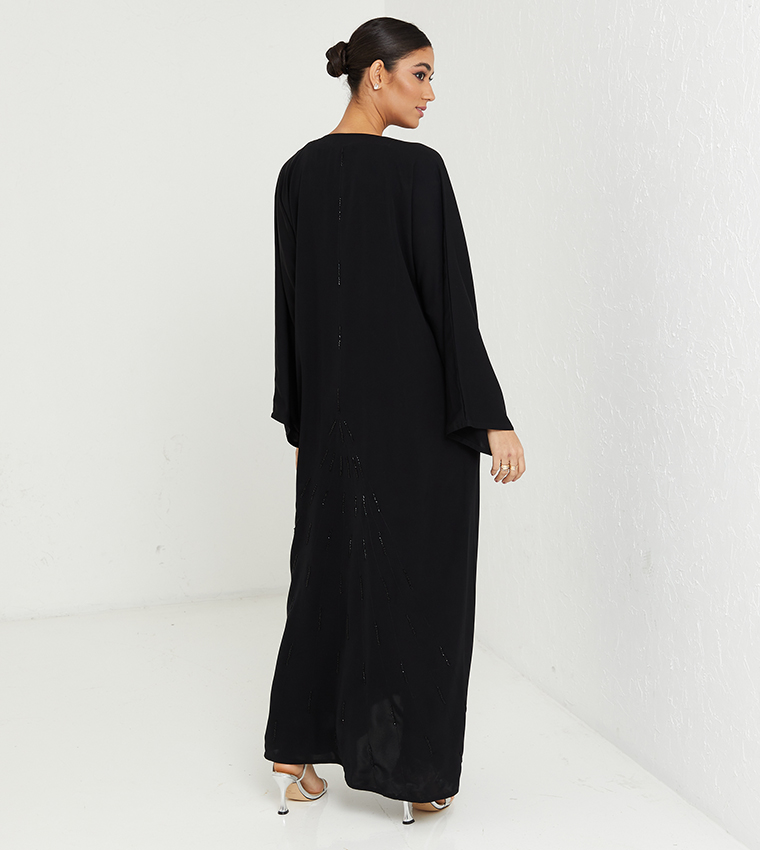 عباية مشكوكة بالحجر الأسود بالكامل