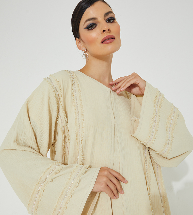 عباية فلير مطرزة يدويًا 