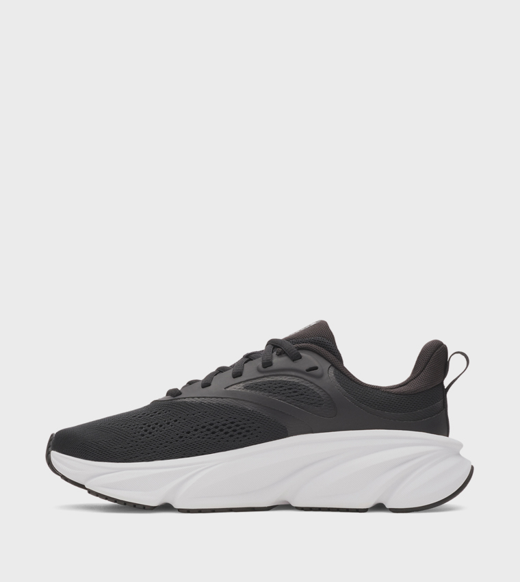 حذاء جري روغ 6 بشعار