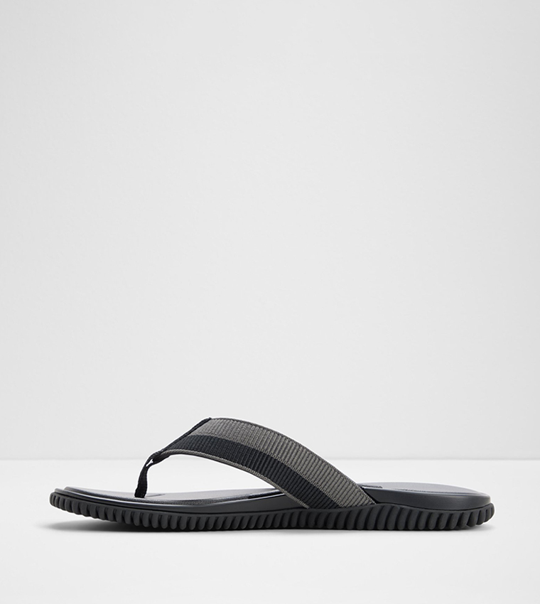 SAINZ Textured Toe Post Flip-Flops
