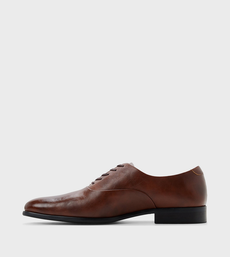 SINGLETON_H Almond Toe Oxford Shoes
