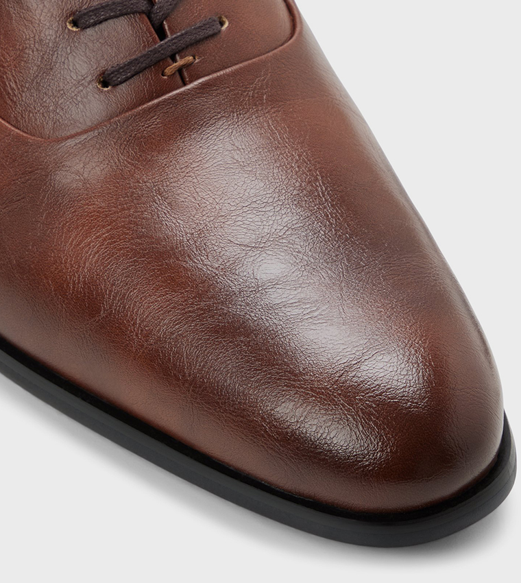 SINGLETON_H Almond Toe Oxford Shoes