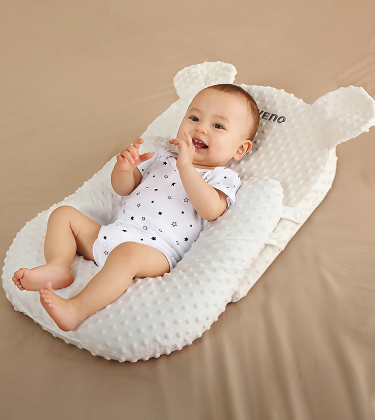 وسادة أطفال محمولة على شكل حرف U مع وسادة مائلة