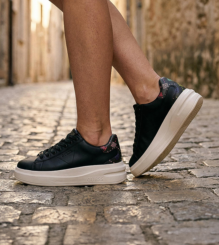 ELBINA11 Logo Detail Lace-Up Platform Sneakers