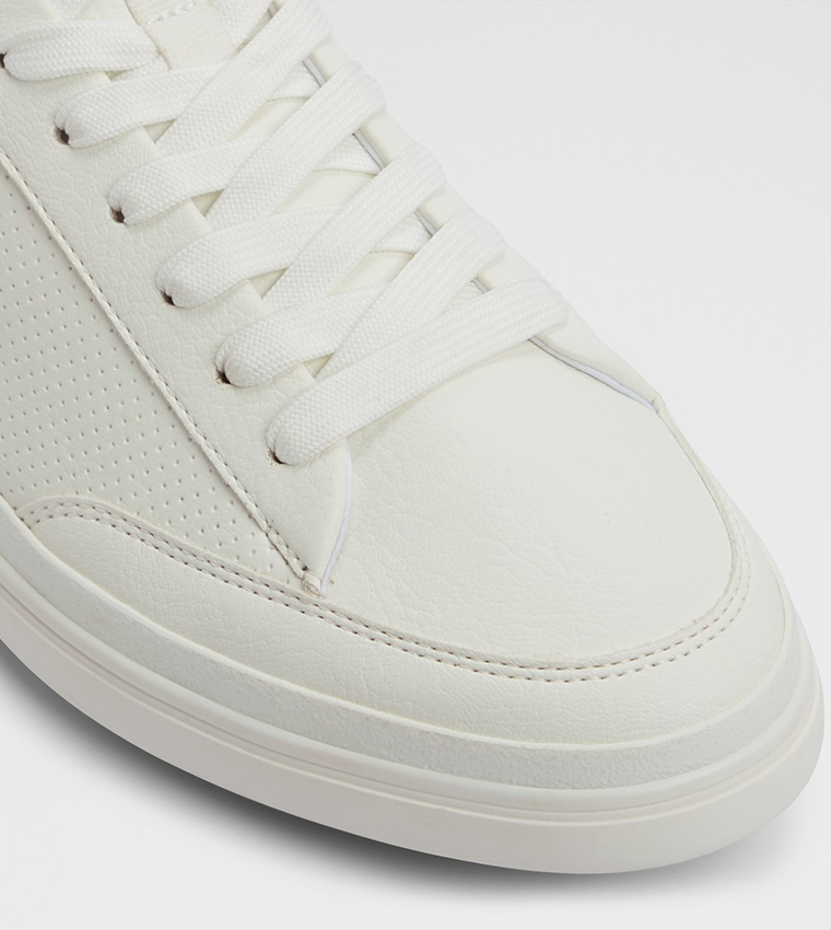 STEPUP Perforated Lace Up Sneakers