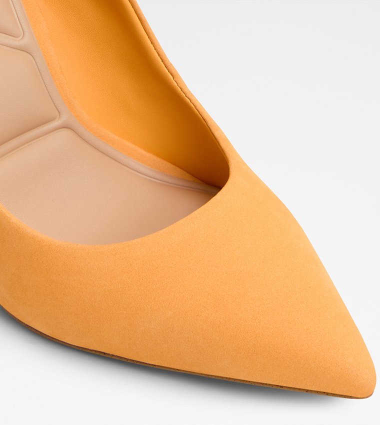 STESSY2.0 Textured Pointed Toe Pumps