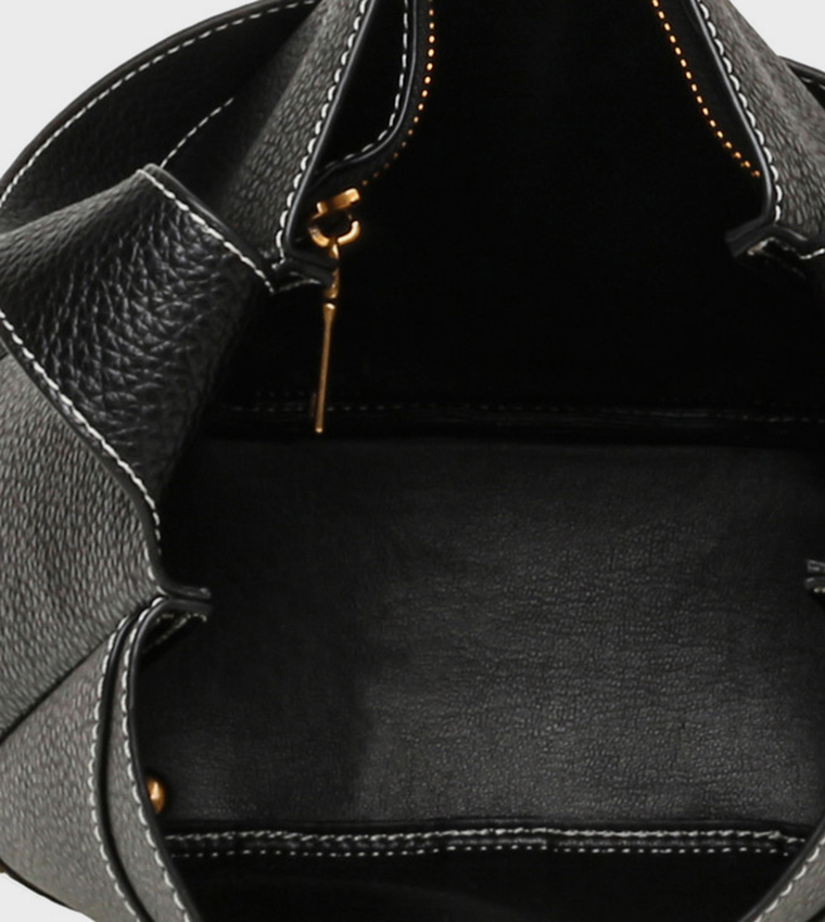BMAGLEY Textured Shoulder Bag