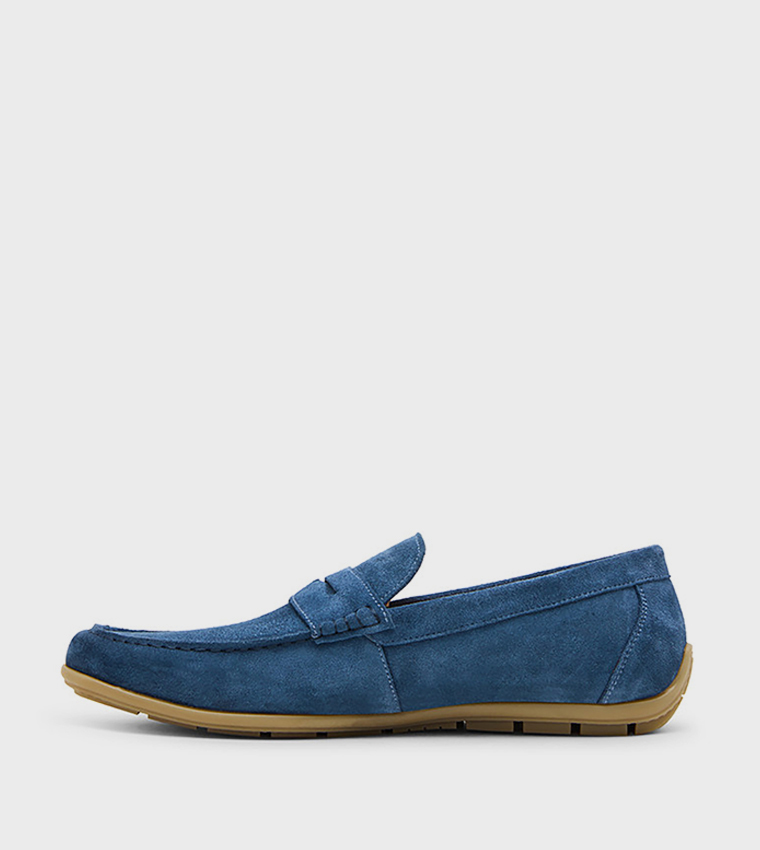 PIERCCE Solid Round Toe Loafers