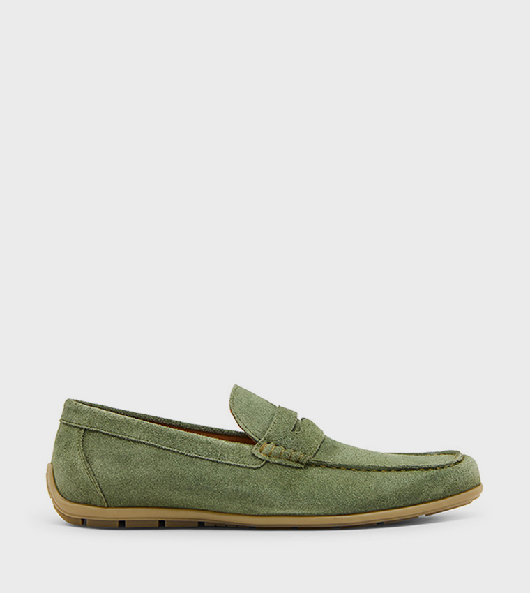 لوفر بمقدمة مستديرة