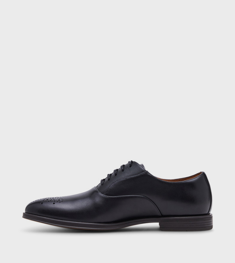 SAXXON Lace Up Oxford Shoes