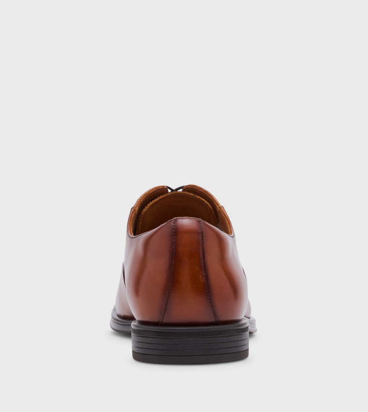 SAXXON Lace Up Oxford Shoes