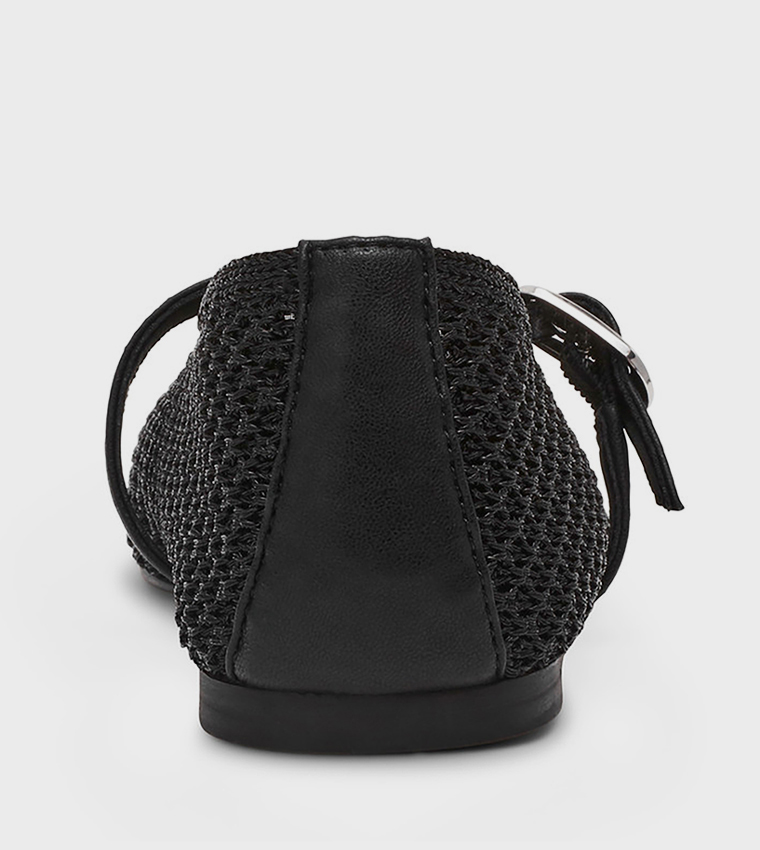 حذاء ماري جين شبكي 