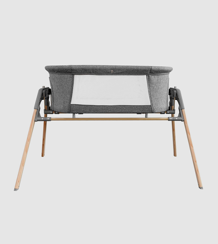 3 in 1 Baby Rocker Bassinet/ Infant Crib with Mosquito Net