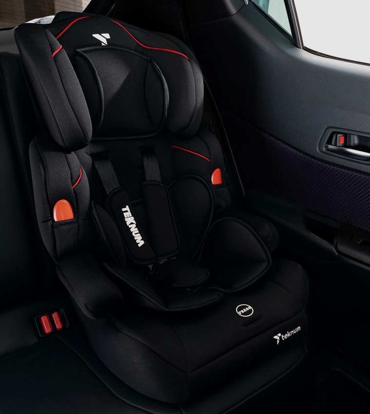 مقعد سيارات للأطفال من نوفا (9 شهر - 12 سنة)