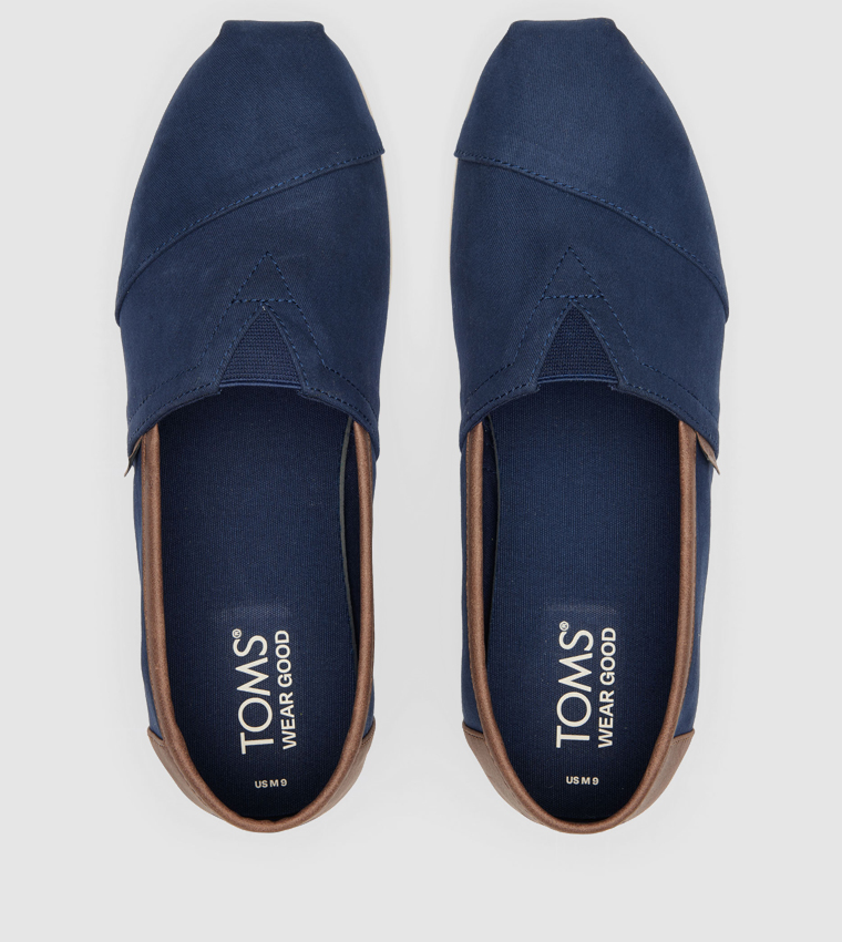 حذاء منسوج سليب اون