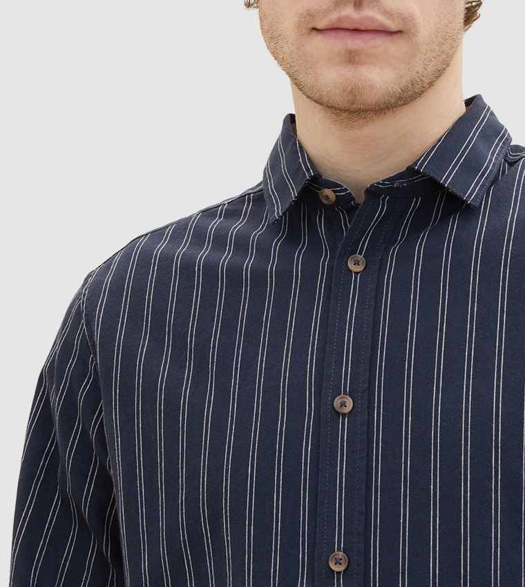 Striped Short Sleeves Shirt