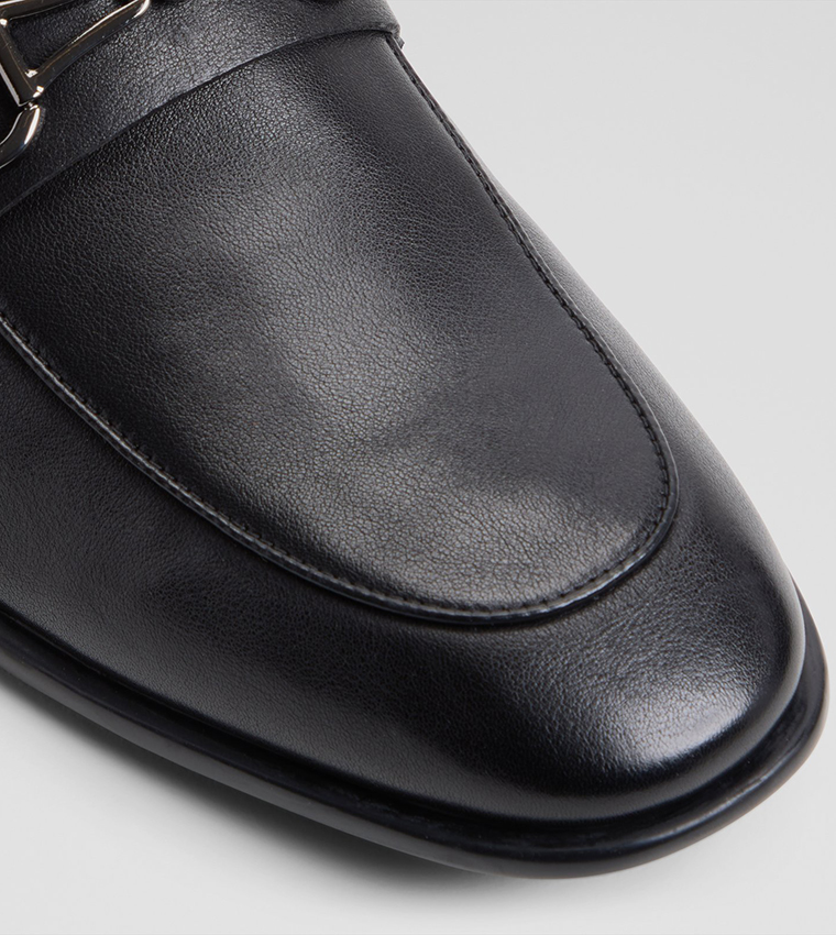 WALTERS Metal Detail Loafers