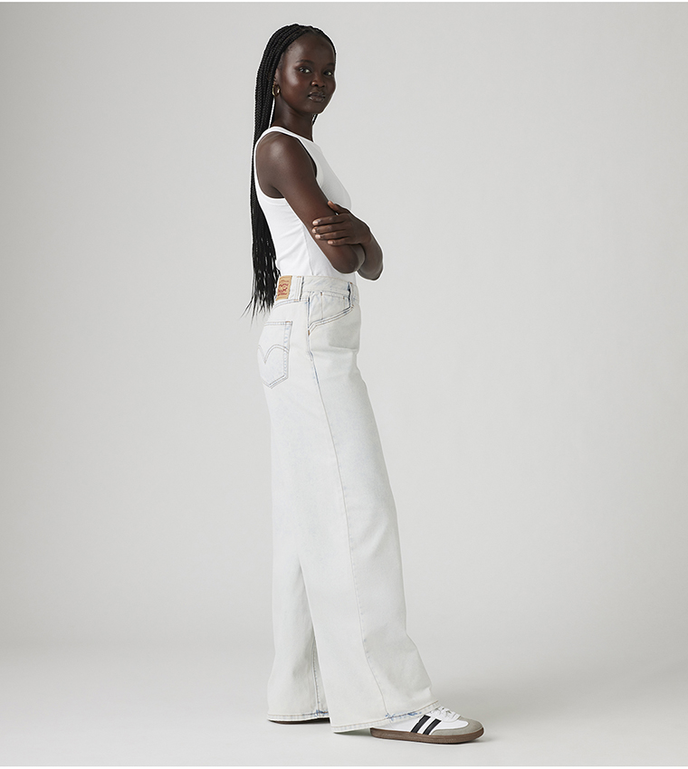 94 Faded Wide Leg Jeans