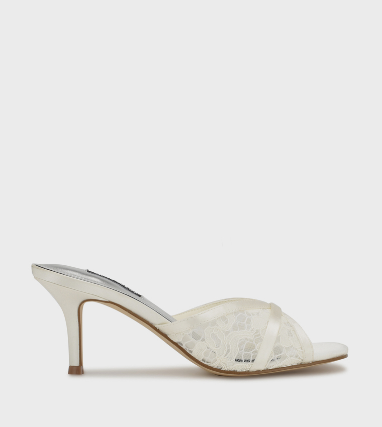 DAINTY Laced Heeled Sandals