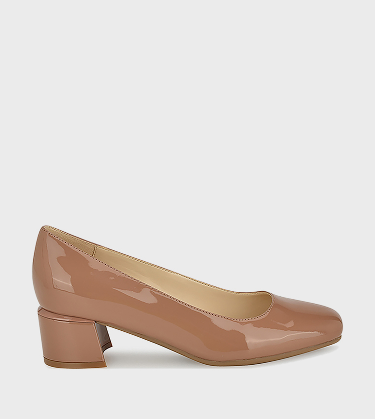 GEONA Glossy Square Toe Pumps
