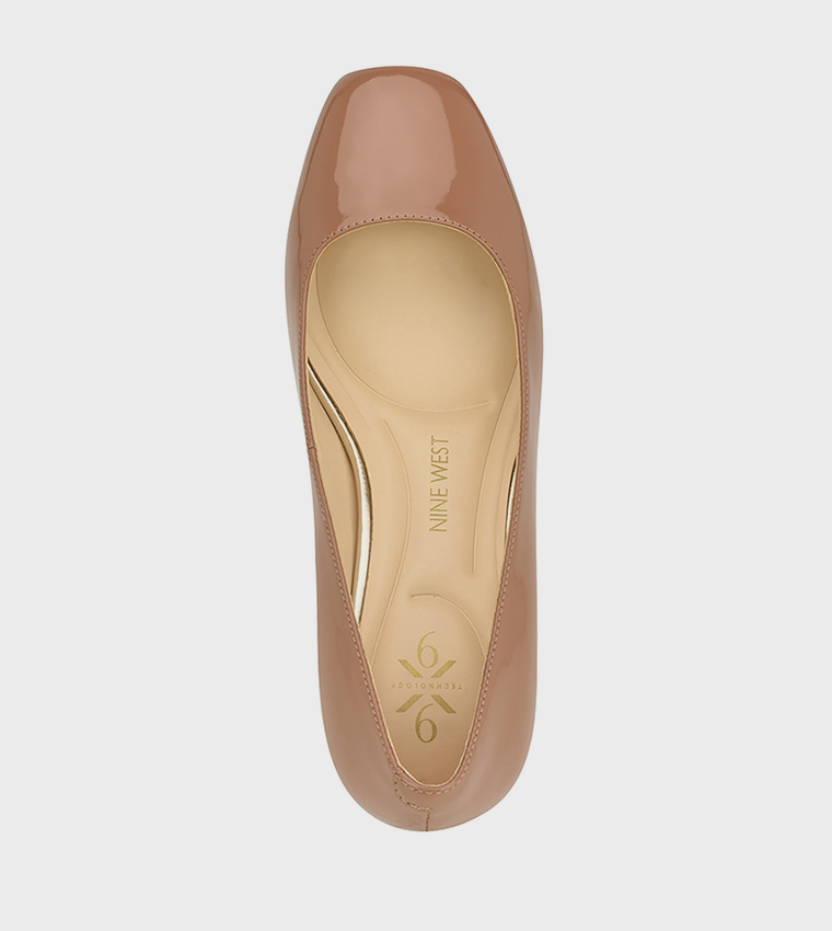 GEONA Glossy Square Toe Pumps