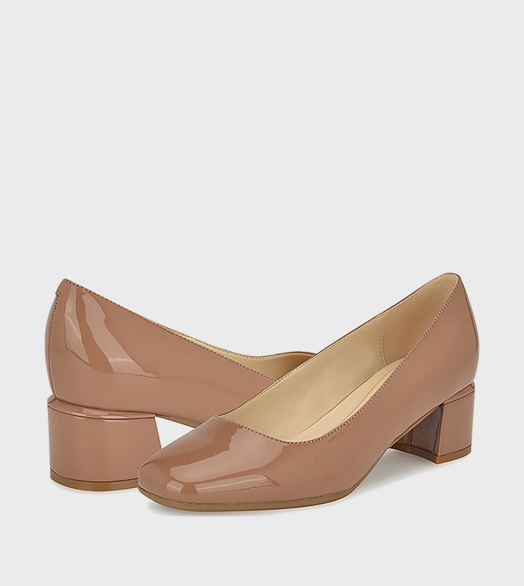 GEONA Glossy Square Toe Pumps