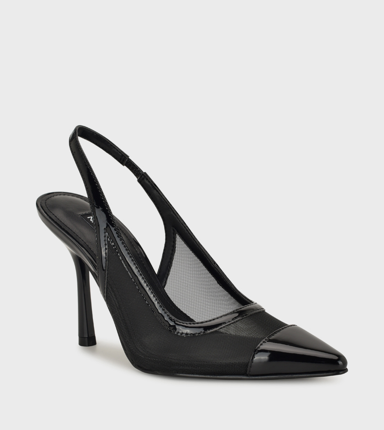 حذاء شبكي بحزام خلفي 