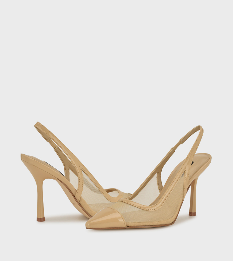 حذاء شبكي بحزام خلفي 